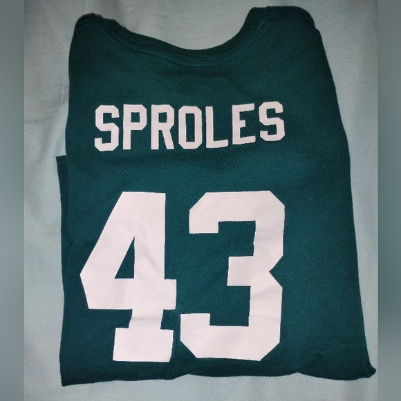 NWOT NFL Gear Philadelphia Eagles Football Short Sleeves Womens Top Medium - Picture 2 of 4